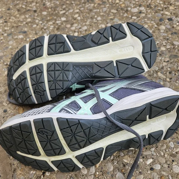 ASICS Ortholite Women's Gel-Contend 4 Running Shoes - Gray and Mint Green - Picture 6 of 10